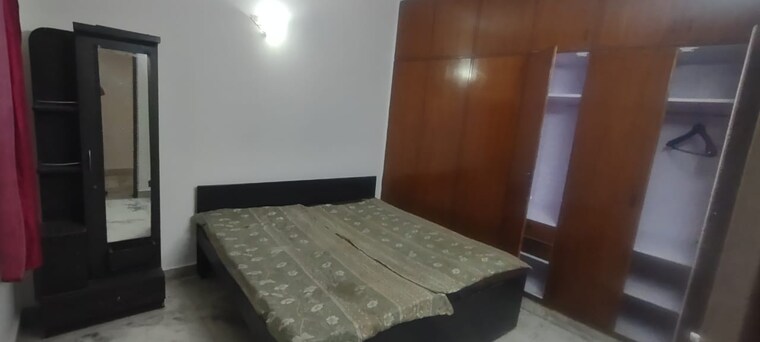 Bedroom, malviya nagar 3 Bedroom 1200 Sq.Ft. Apartment In Malviya Nagar Delhi 9589182