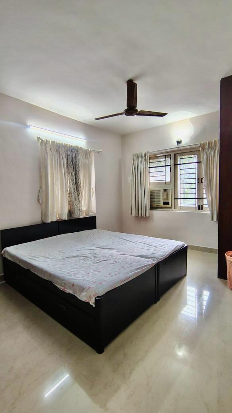 Bedroom, andheri west 2 Bedroom 850 Sq.Ft. Apartment In Andheri West Mumbai 9589183