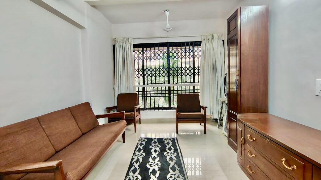 2 BHK Apartment For Rent in Seven Bungalows, Nana Nan