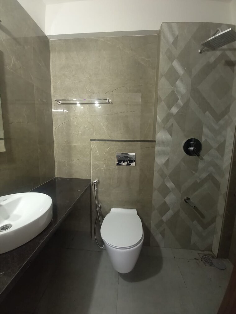 Bathroom, rrb-satra-harmony 2 Bedroom 738 Sq.Ft. Apartment In Chembur Mumbai 9589189