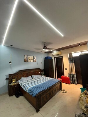 Bedroom in 4 BHK Apartment at Aarcity Regency Park, Sector 16c Greater Noida – for Rent