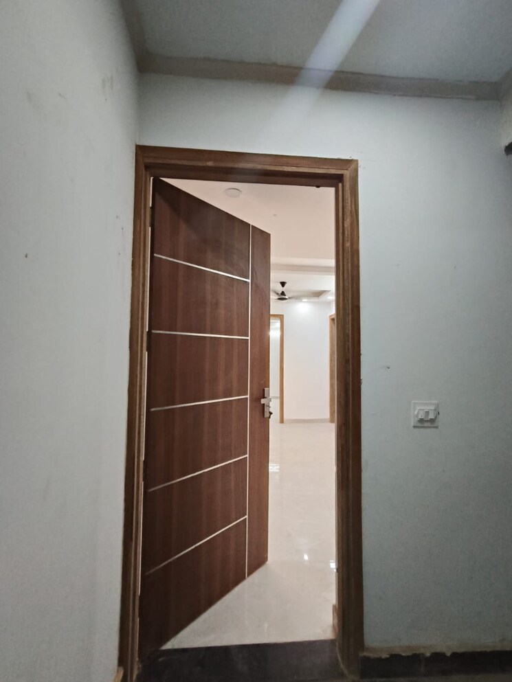 Room, nidhi-exclusive-floors 3 Bedroom 1500 Sq.Ft. Apartment In Mehrauli Delhi 9589207