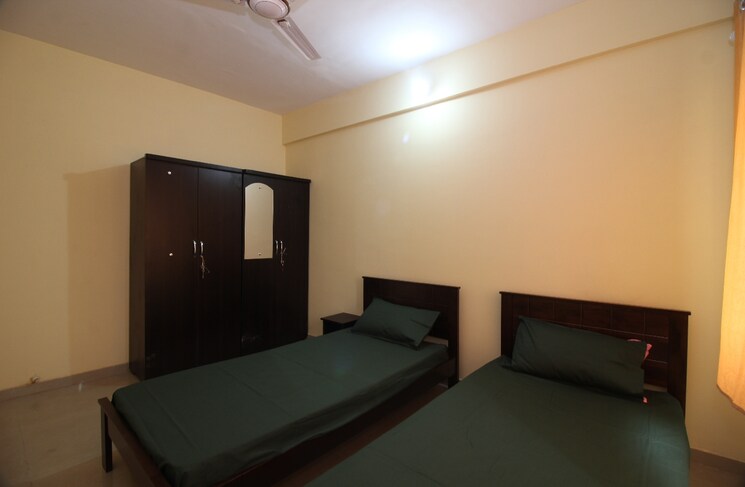 Bedroom, malad west Pg For Girls In Malad West 9589209