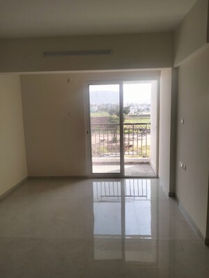 Room in 1 BHK Apartment at Bramha Aangan, Salunkhe Vihar Society – for Rent