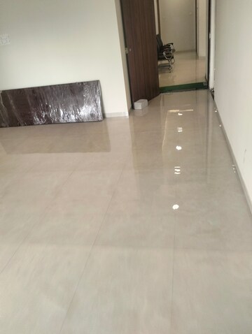 Room in 1 BHK Apartment at Bramha Aangan, Salunkhe Vihar Society – for Rent