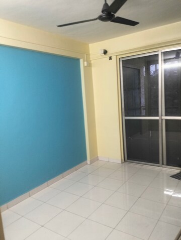Room in 1 BHK Apartment at Oxford Elegance Apartment Condominium, Wanowrie – for Rent
