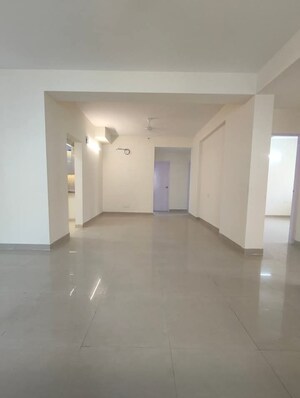 4 BHK Apartment For Rent in SARE Petioles, Sector 92