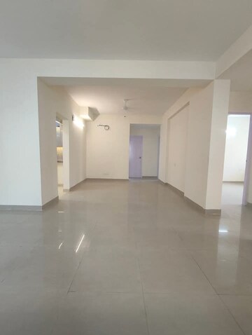 4 BHK Apartment For Rent in SARE Petioles, Sector 92