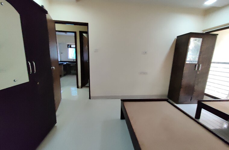 Room, goregaon west Pg For Boys In Goregaon West 9589258