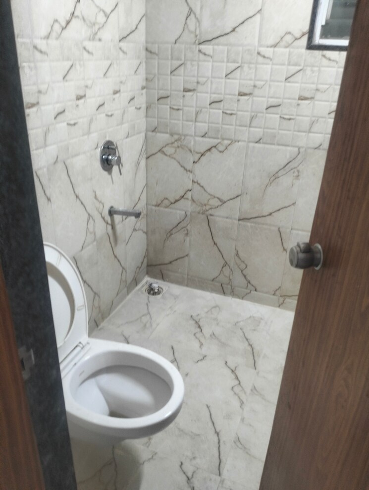 Bathroom, ganga-satellite 2 Bedroom 1050 Sq.Ft. Apartment In Wanwadi Pune 9589268