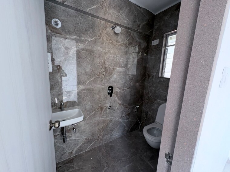 Bathroom, shraddha-pearl 1 Bedroom 372 Sq.Ft. Apartment In Kannamwar Nagar Mumbai 9589276