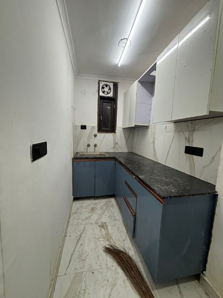 Kitchen, saket 1 Bedroom 600 Sq.Ft. Builder Floor In Saket Delhi 9589301