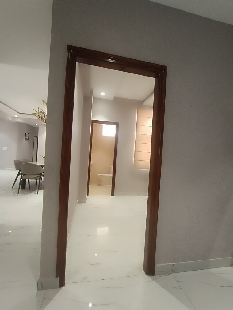 Room, ved vyas puri phase 2 2 Bedroom 1200 Sq.Ft. Apartment In Ved Vyas Puri  Phase 2 Meerut 9589312