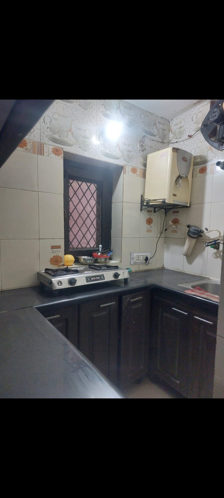 Kitchen, shanti-bhawan 1 Bedroom 400 Sq.Ft. Apartment In Sarita Vihar Delhi 9589322
