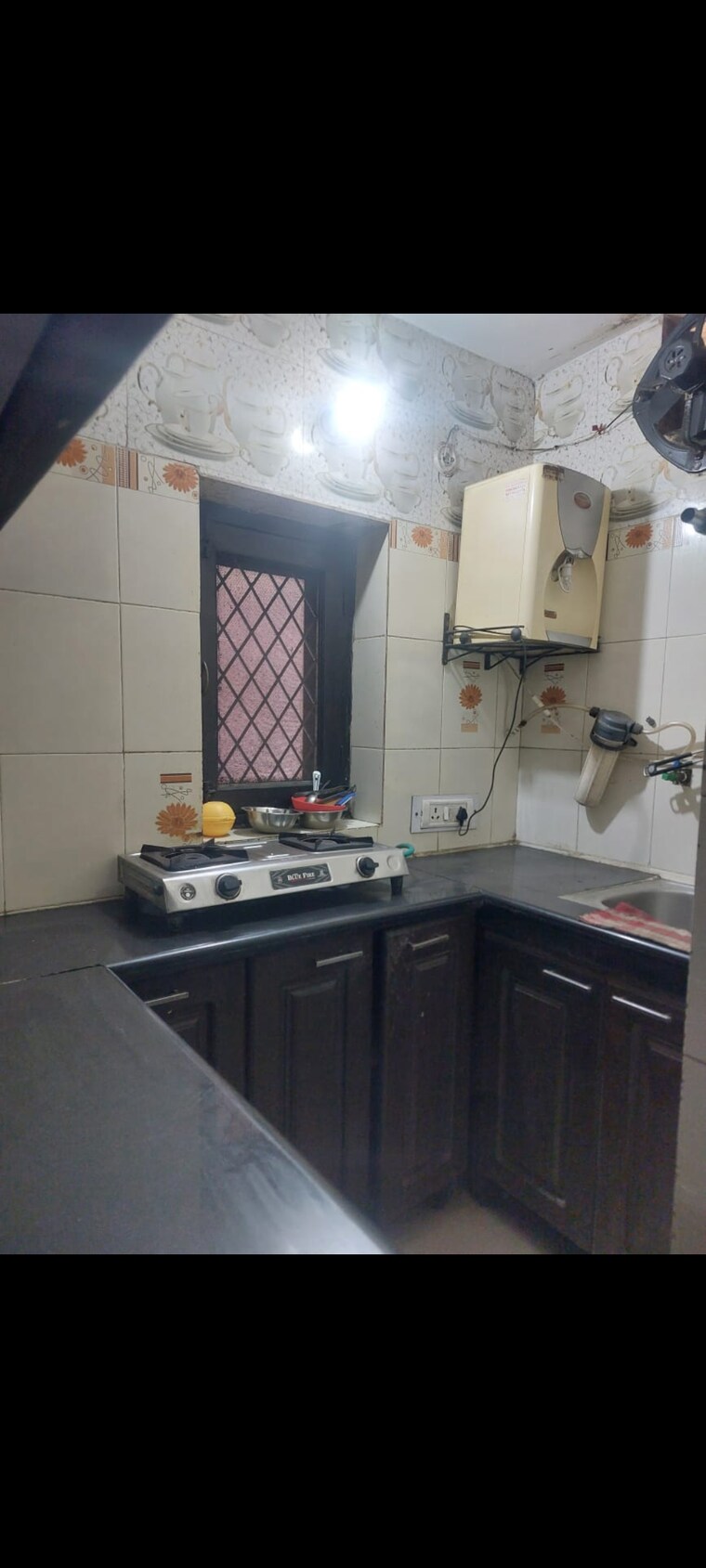 Kitchen, shanti-bhawan 1 Bedroom 400 Sq.Ft. Apartment In Sarita Vihar Delhi 9589322