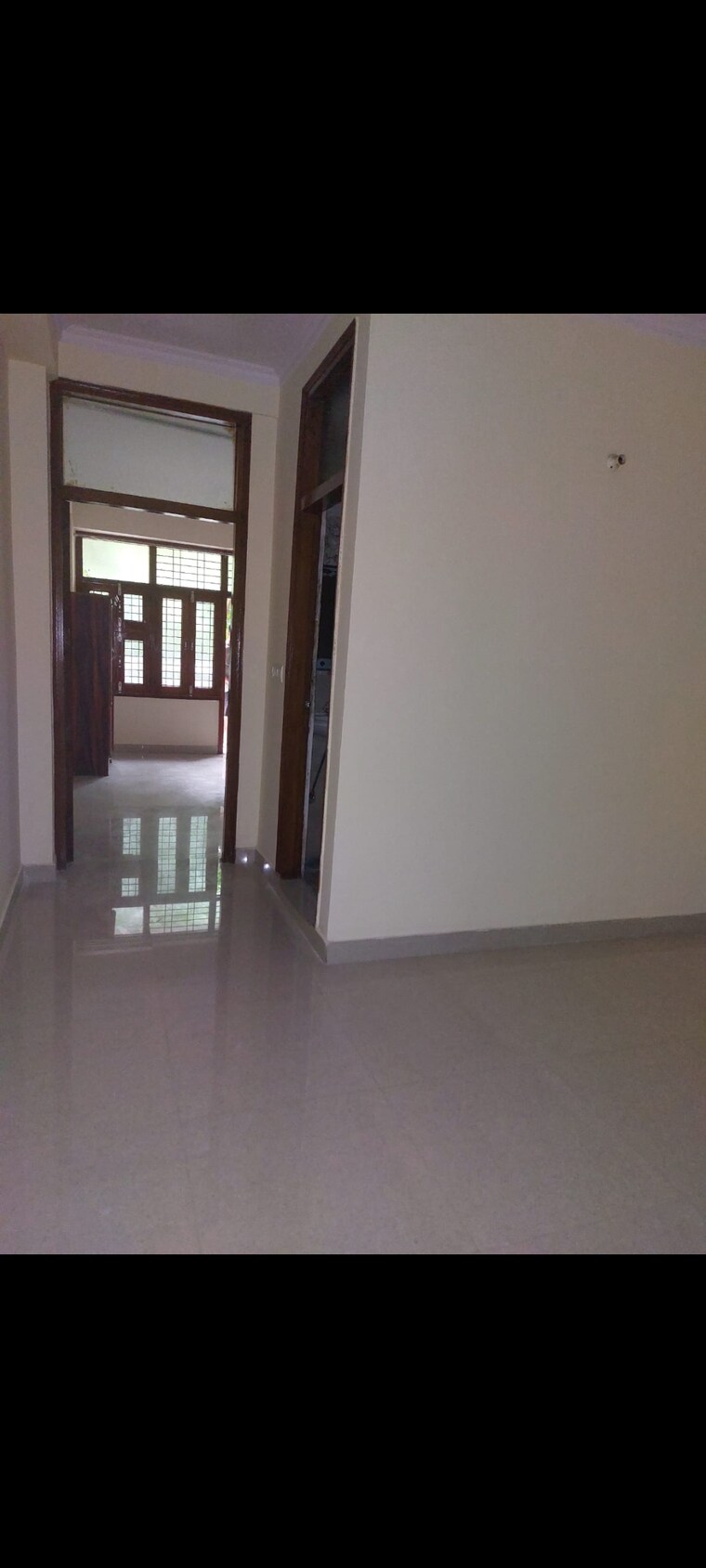 Room, aadharshila-apartment 1 Bedroom 500 Sq.Ft. Apartment In Sarita Vihar Delhi 9589331