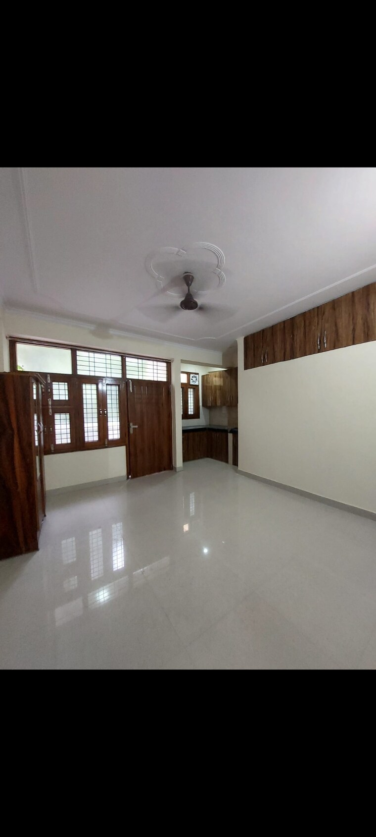 Room, aadharshila-apartment 1 Bedroom 500 Sq.Ft. Apartment In Sarita Vihar Delhi 9589331