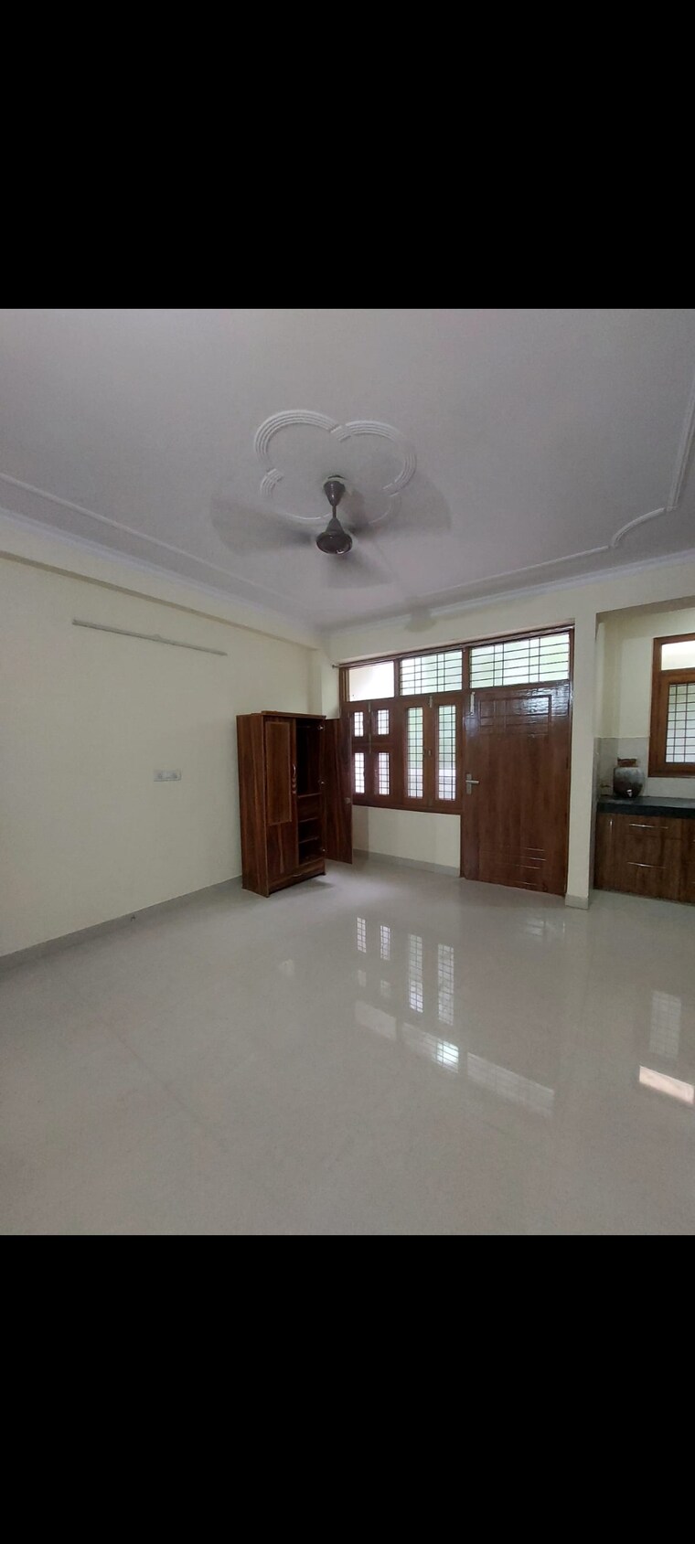 Room, aadharshila-apartment 1 Bedroom 500 Sq.Ft. Apartment In Sarita Vihar Delhi 9589331