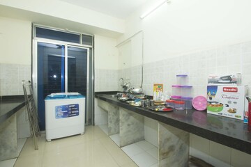 Kitchen in  Pg at Malad West – for Rent