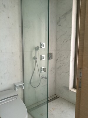 Building Lobby in 3 BHK Apartment at Laxmi Raajvilas, Goregaon West – for Rent