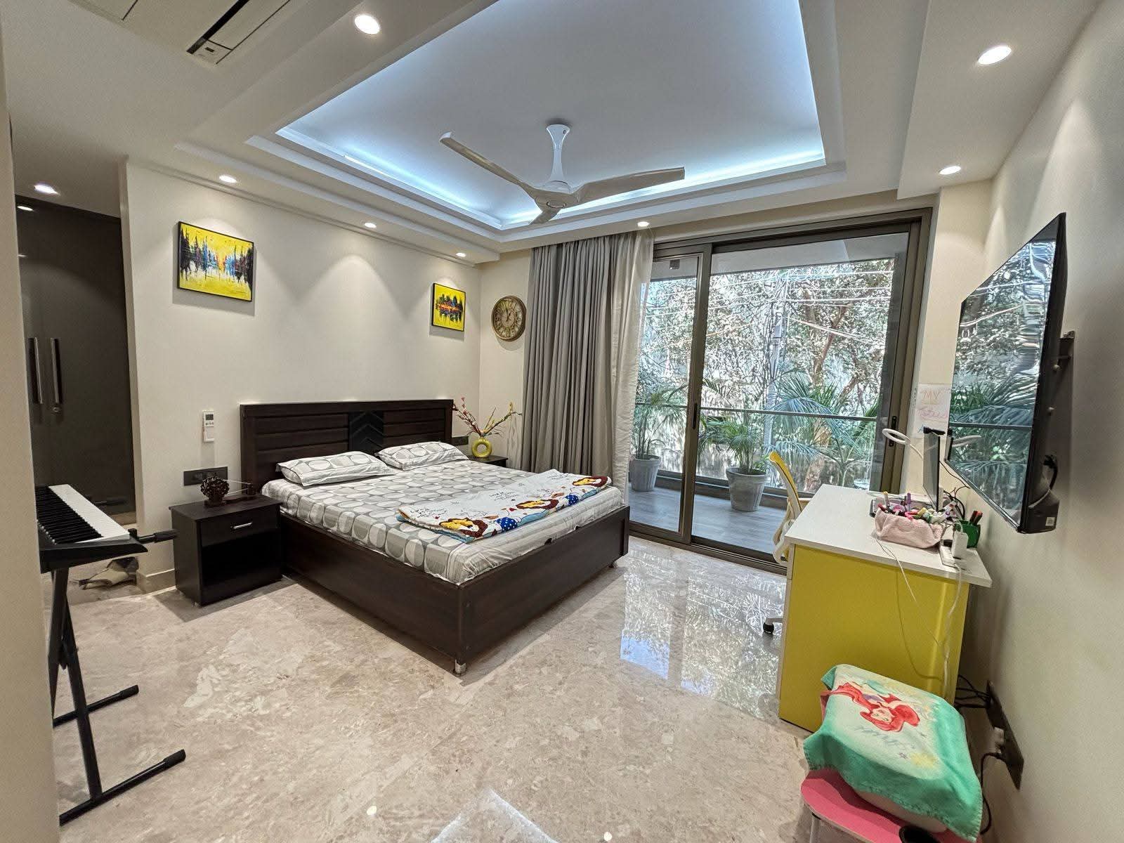 2 BHK + Pooja Room Builder Floor For Rent in Novus Tower