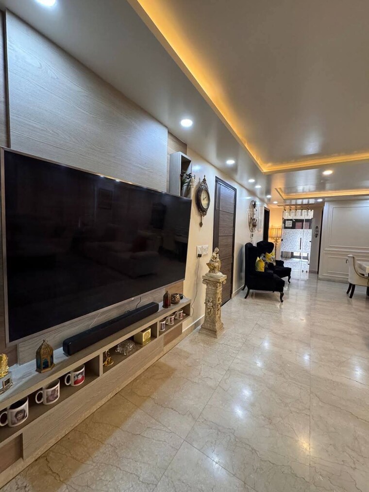 Gym, novus-tower 2 Bedroom 1423 Sq.Ft. Builder Floor In Sector 18 Gurgaon 9589374