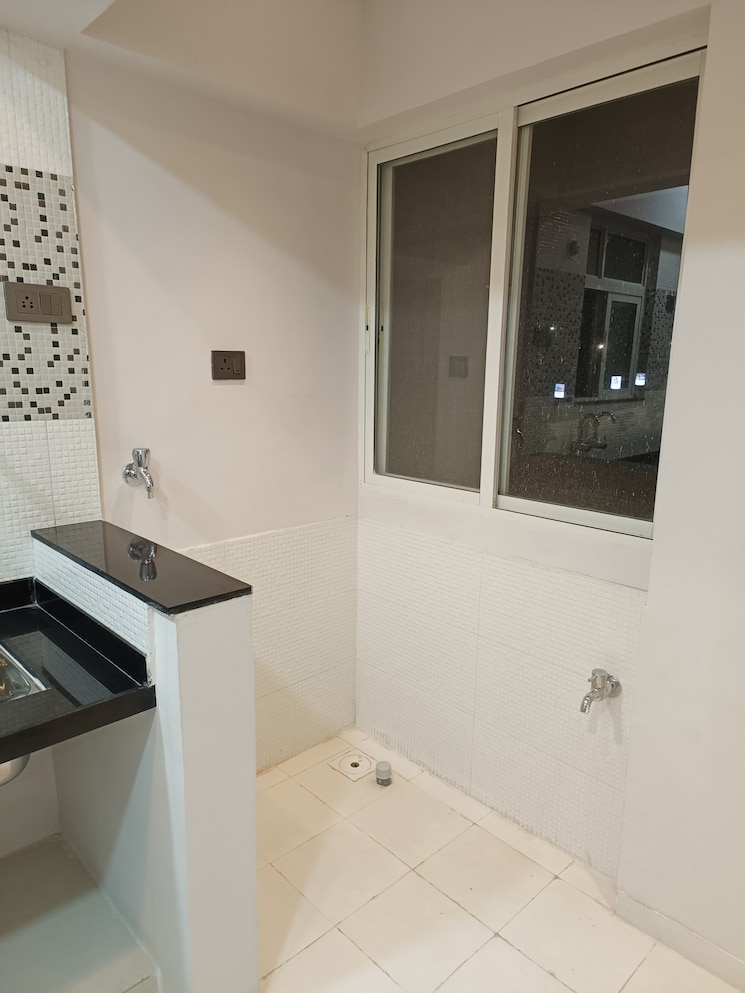 Bathroom, vijaylaxmi-river-residency 2 Bedroom 716 Sq.Ft. Apartment In Chikhali Pune 9589381