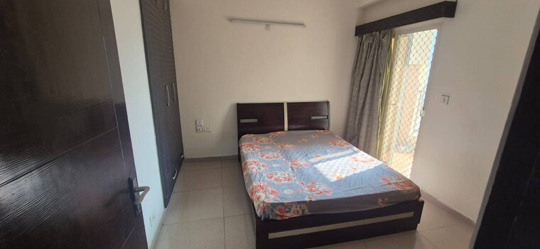 Bedroom, amrapali-golf-homes 2 Bedroom 1100 Sq.Ft. Apartment In Sector 4 Greater Noida Greater Noida 9589384