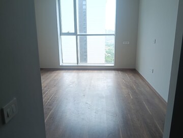 Room in 3.5 BHK Apartment at Panchshil Towers, Kharadi – for Sale