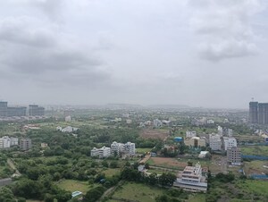 Master Bedroom in 3.5 BHK Apartment at Panchshil Towers, Kharadi – for Sale