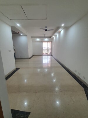 Room in 3 BHK Apartment at Civitech Stadia, Sector 79 – for Rent