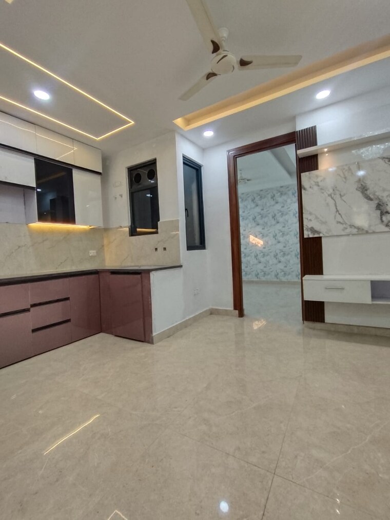Kitchen, mahagun-mezzaria 3.5 Bedroom 2500 Sq.Ft. Apartment In Sector 78 Noida 9589439