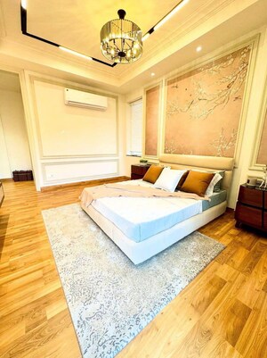 Bedroom in 4 BHK Builder Floor at Ansal API Esencia, Sector 67 – for Sale