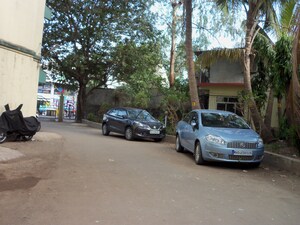 Parking in 1 BHK Apartment at New Rachana Park CHS, Manorama Nagar – for Rent