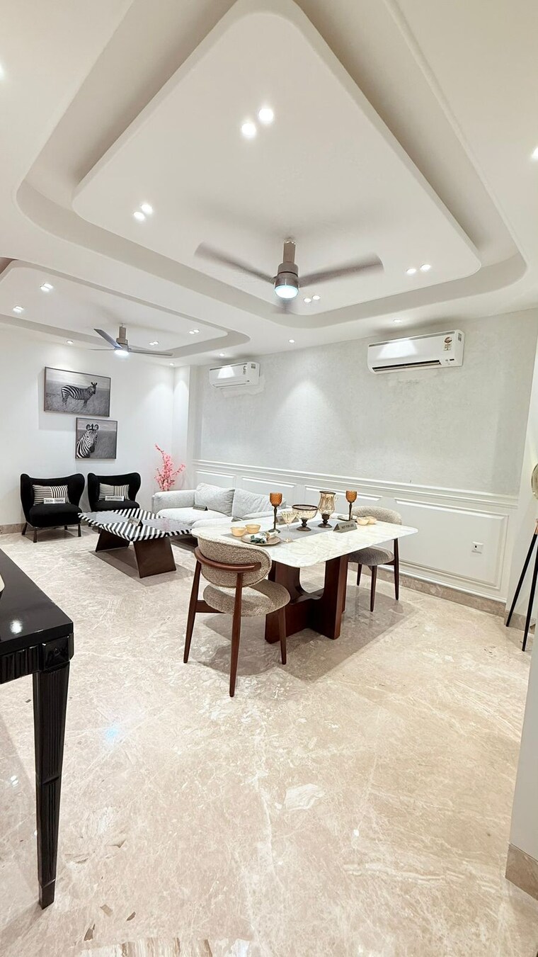 Master Bedroom, ansal-api-esencia 4 Bedroom 300 Sq.Ft. Builder Floor In Sector 67 Gurgaon 9589440