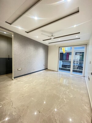 Room in 4 BHK Builder Floor at Ansal API Esencia, Sector 67 – for Sale