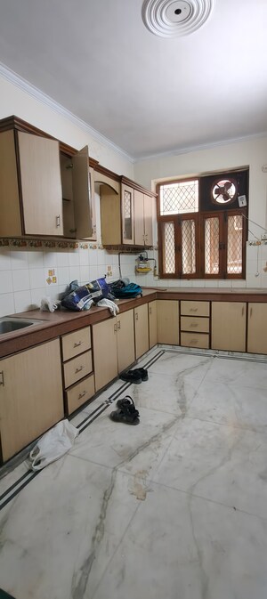 Kitchen in 4 BHK Builder Floor at Chattarpur – for Rent