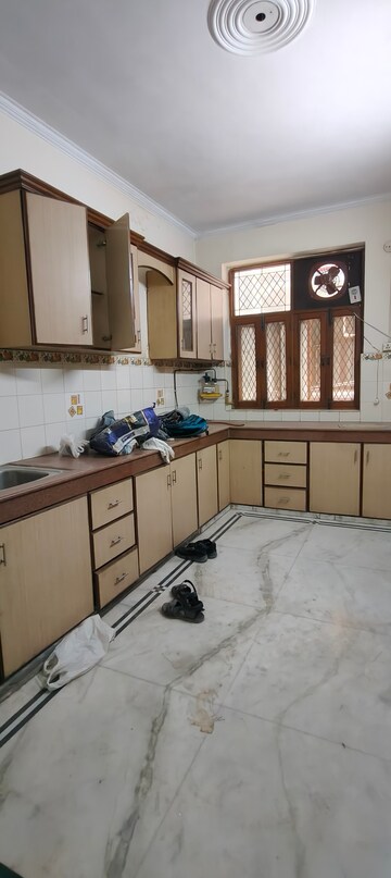 Kitchen in 4 BHK Builder Floor at Chattarpur – for Rent