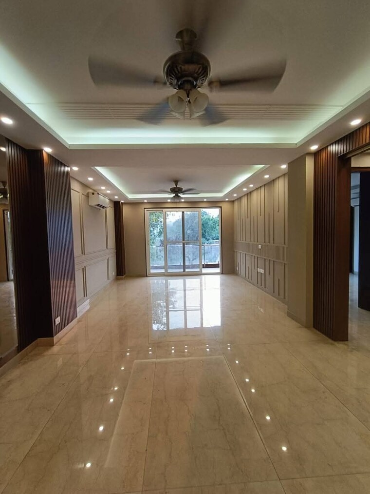 Kitchen, bptp-green-oaks 4 Bedroom 300 Sq.Ft. Builder Floor In Sector 70a Gurgaon 9589459