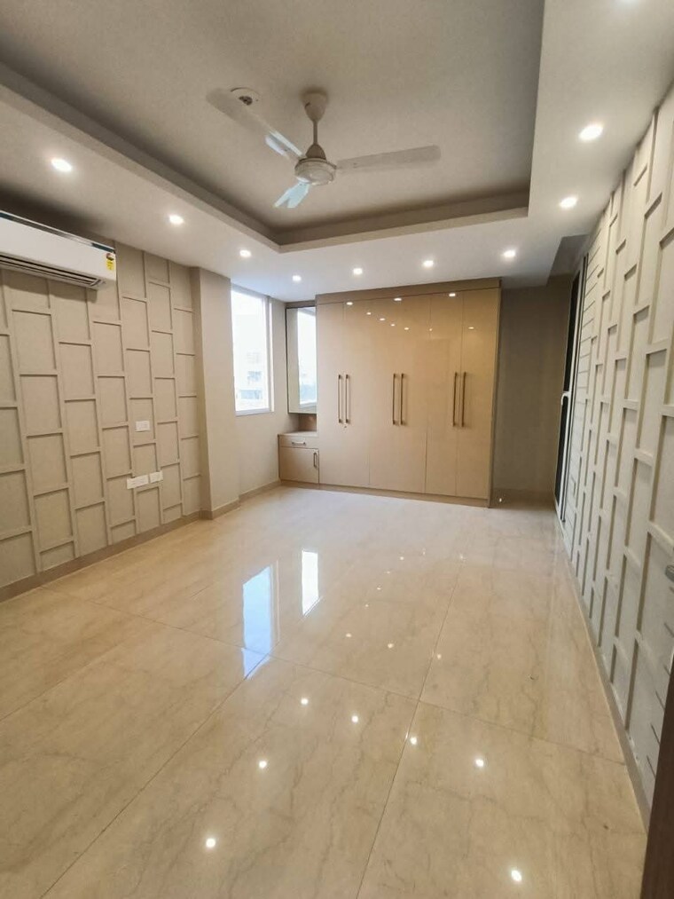 Kitchen, bptp-green-oaks 4 Bedroom 300 Sq.Ft. Builder Floor In Sector 70a Gurgaon 9589459