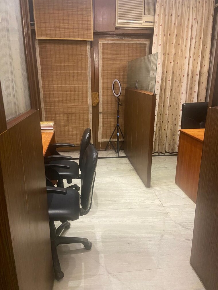 Floor Plan, omaxe-world-street Commercial Shop 250 Sq.Ft. In Sector 79 Faridabad 9589460