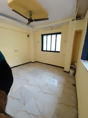 Team Area in 1.5 BHK Apartment at New Shiv Shakti Tower, Andheri West – for Rent