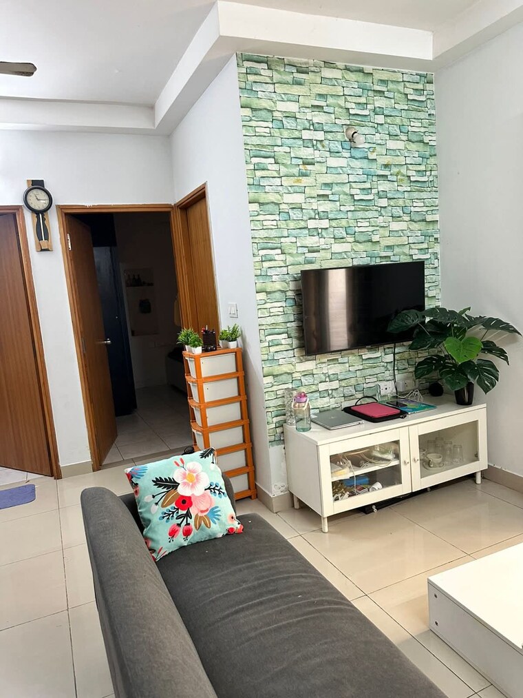 Master Bedroom, mantri-celestia 2 Bedroom 960 Sq.Ft. Apartment In Gachibowli Hyderabad 9589497