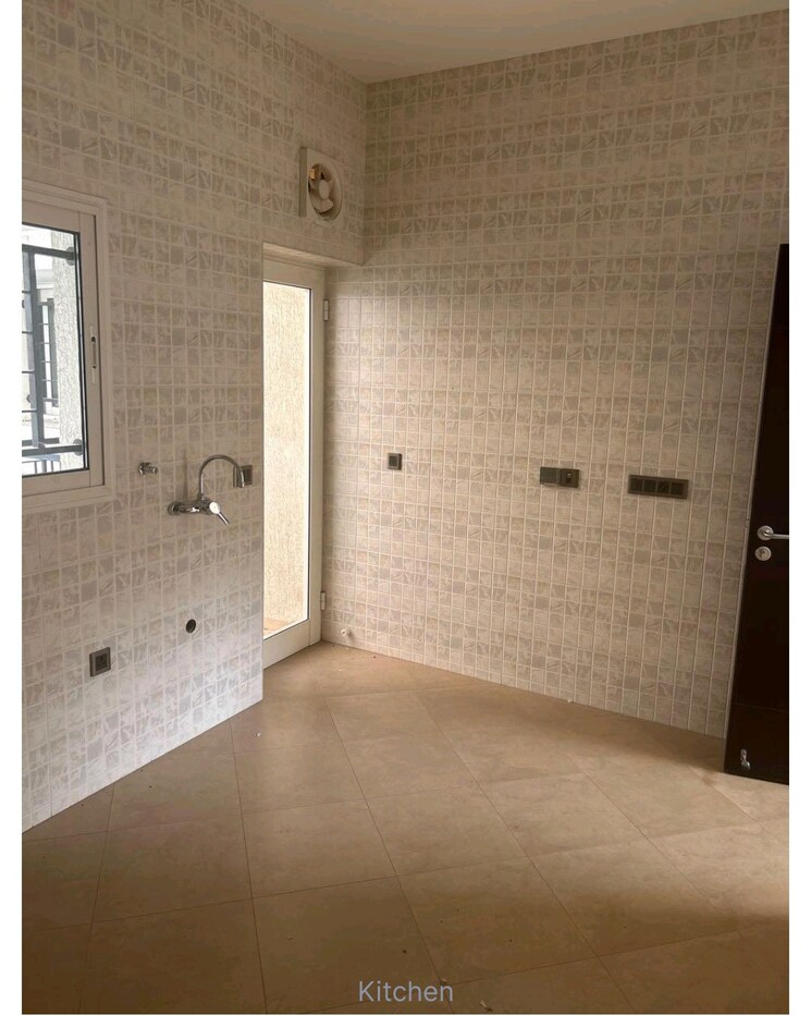 Room, sobha-international-city-presidential-villa 4 Bedroom 270 Sq.Yd. Villa In Sector 109 Gurgaon 9589545