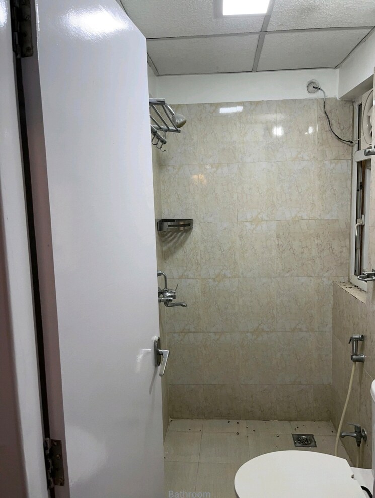 Bathroom, bptp-park-elite-premium 3 Bedroom 810 Sq.Ft. Apartment In Sector 84 Faridabad 9589575