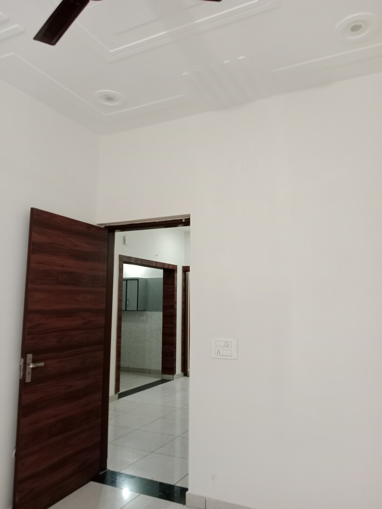Room, sector 18 2 Bedroom 1352 Sq.Ft. Builder Floor In Sector 18 Panipat 9589586