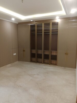 Room in 4 BHK Builder Floor at Anand Lok – for Rent