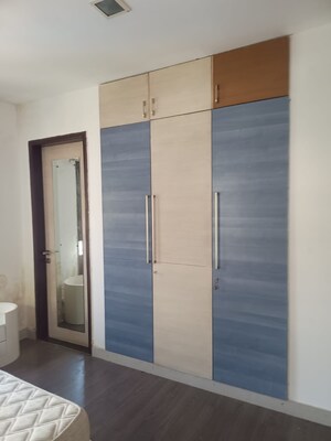 Room in 4 BHK Builder Floor at Anand Lok – for Rent