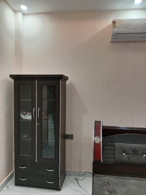 Furnished Amenities in 2 BHK Builder Floor at Sector 17 – for Rent