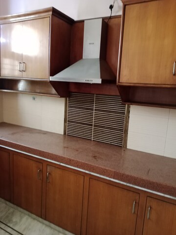 Kitchen in 2 BHK Builder Floor at Sector 18 – for Rent